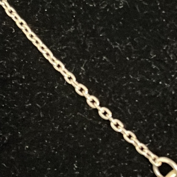 Hoop necklace - Picture 4 of 5